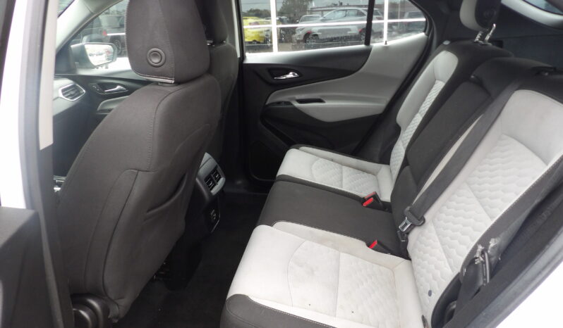 
								2019 Chevrolet Equinox LS SUV full									