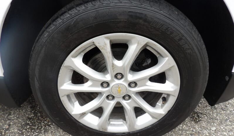 
								2019 Chevrolet Equinox LS SUV full									