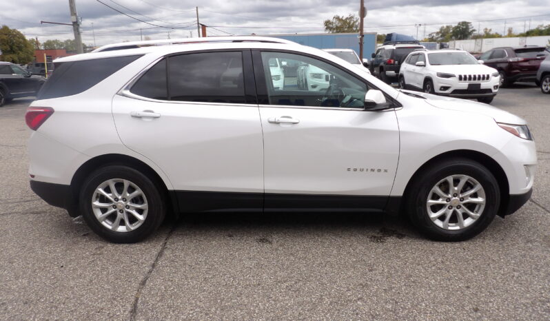 
								2019 Chevrolet Equinox LT SUV full									