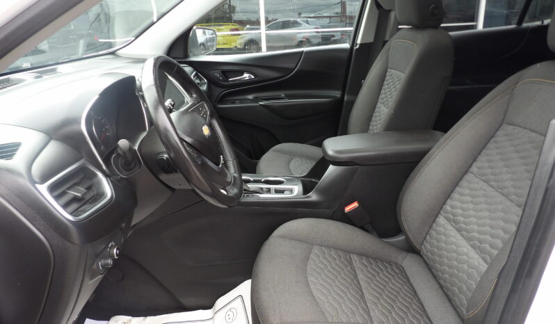 
								2019 Chevrolet Equinox LT SUV full									