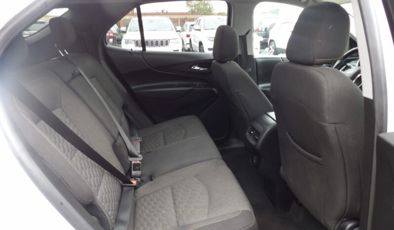 
								2019 Chevrolet Equinox LT SUV full									