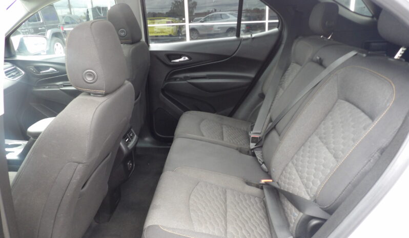 
								2019 Chevrolet Equinox LT SUV full									