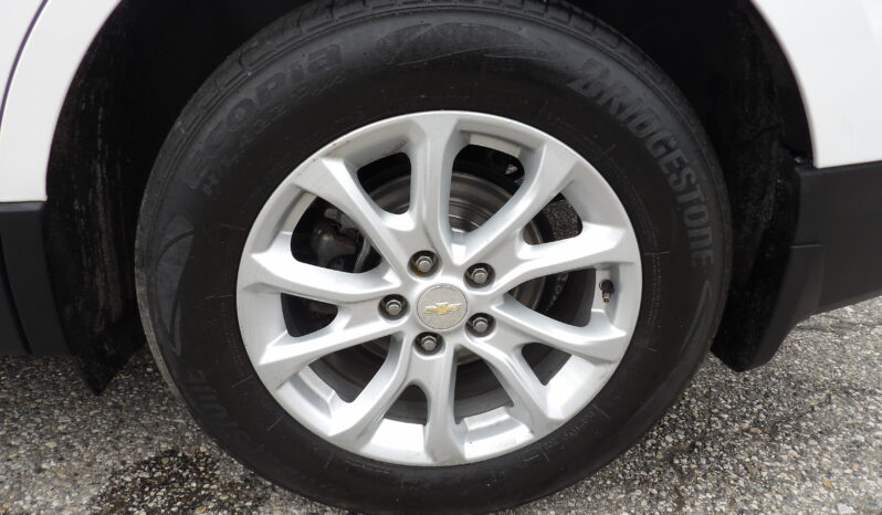 
								2019 Chevrolet Equinox LT SUV full									