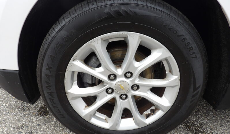 
								2019 Chevrolet Equinox LT SUV full									