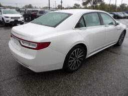 2017 Lincoln Continental Select Sedan full