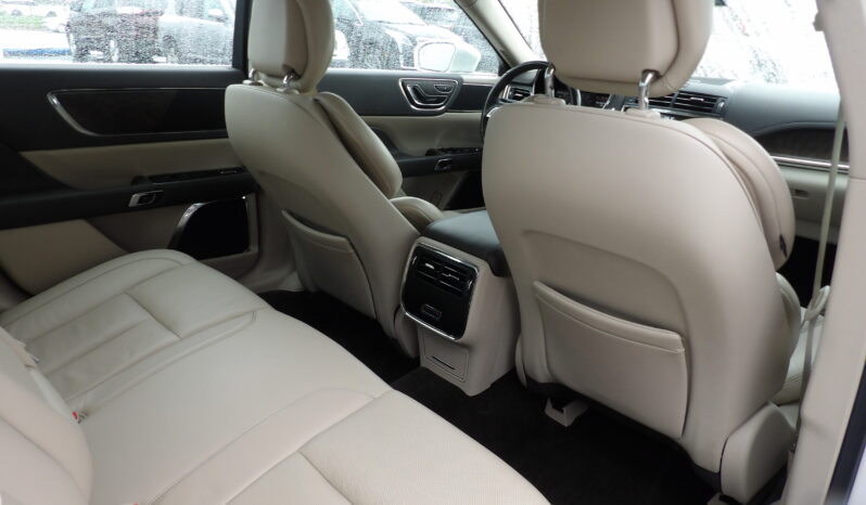 
2017 Lincoln Continental Select Sedan full									