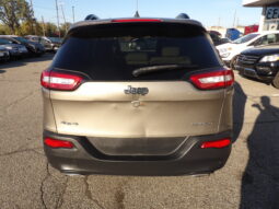 
										2017 Jeep Cherokee Sport SUV full									