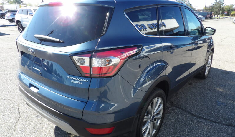 
								2018 Ford Escape Titanium SUV full									