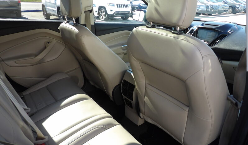 
								2018 Ford Escape Titanium SUV full									