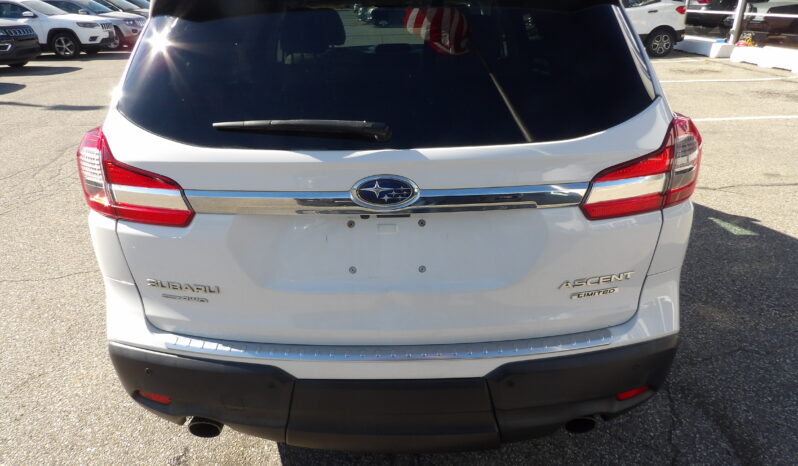 
								2020 Subaru Ascent Limited 8-Passenger SUV full									