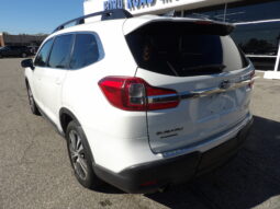 
										2020 Subaru Ascent Limited 8-Passenger SUV full									
