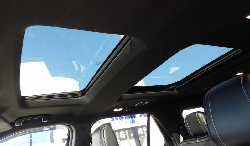 
								2019 Ford Explorer Platinum SUV full									