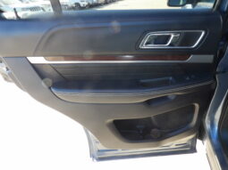 2019 Ford Explorer Platinum SUV full