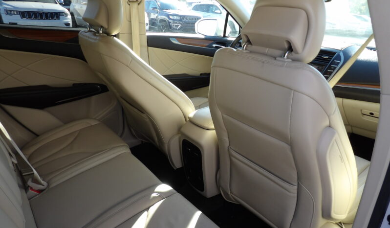 
								2019 Lincoln MKC Select SUV full									