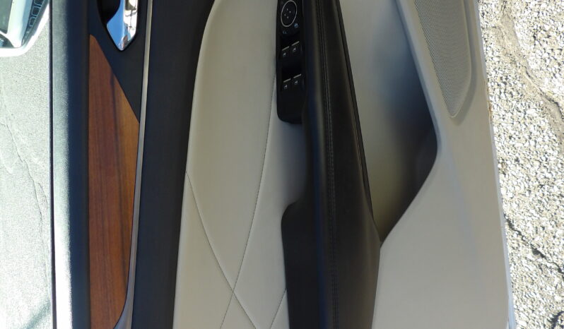 
								2019 Lincoln MKC Select SUV full									