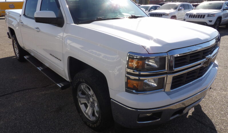 
								2015 Chevrolet Silverado 1500 LT Crew Cab full									