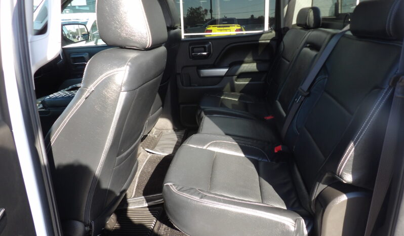 
								2015 Chevrolet Silverado 1500 LT Crew Cab full									