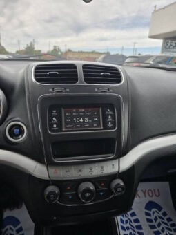 
2012 Dodge Journey SXT SUV full									