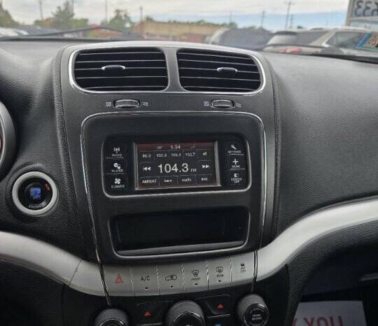 
2012 Dodge Journey SXT SUV full									