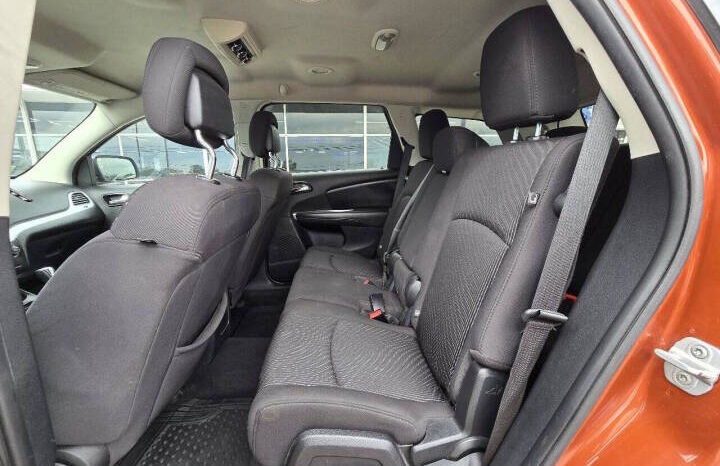 
2012 Dodge Journey SXT SUV full									