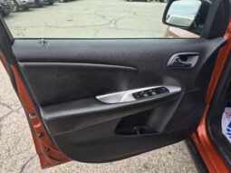 
2012 Dodge Journey SXT SUV full									