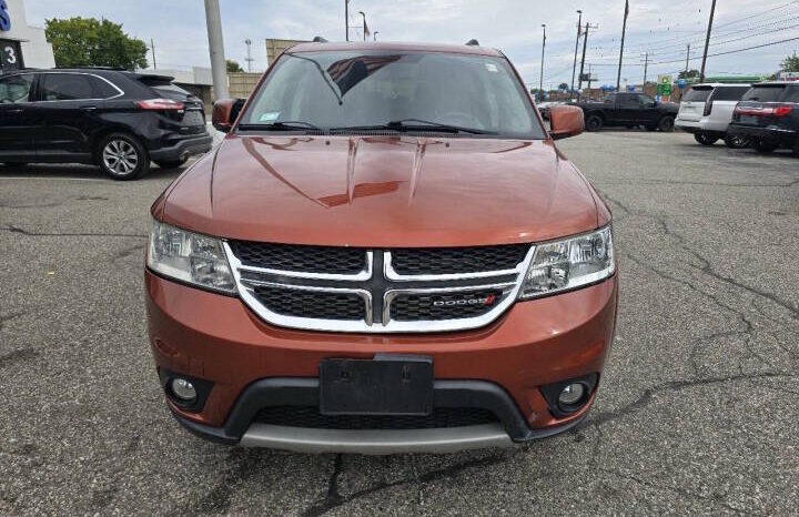 
2012 Dodge Journey SXT SUV full									