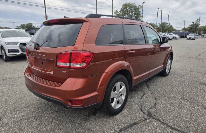 
2012 Dodge Journey SXT SUV full									