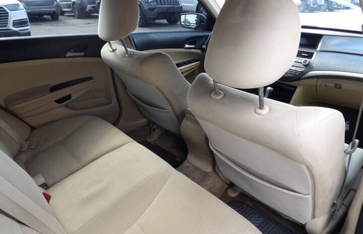 
2012 Honda Accord LX Sedan full									