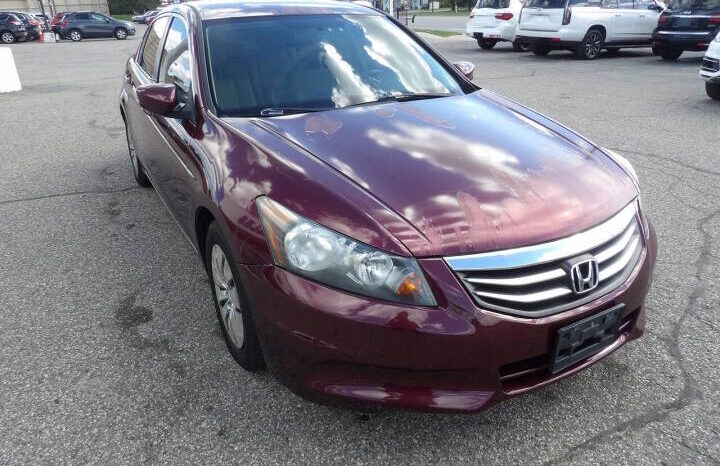
2012 Honda Accord LX Sedan full									