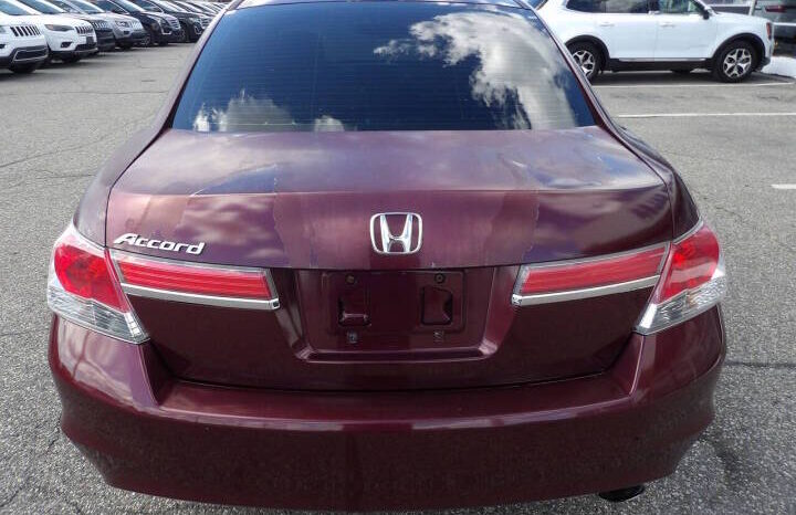 
2012 Honda Accord LX Sedan full									