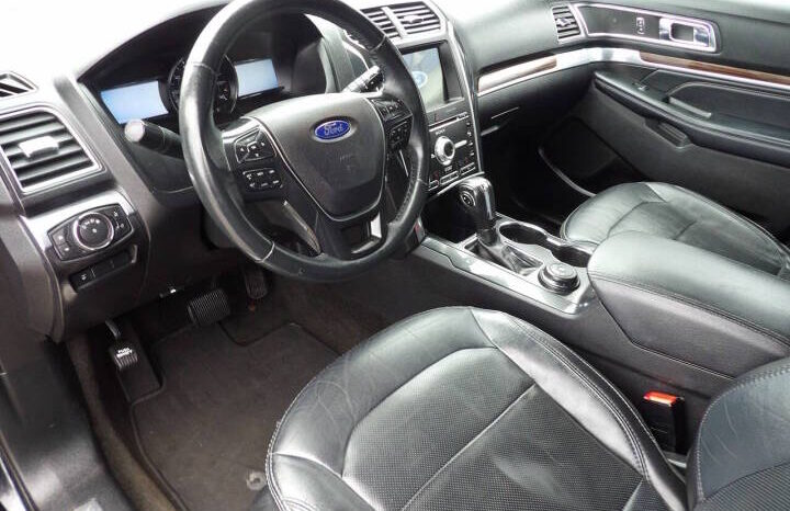 
								2018 Ford Explorer full									