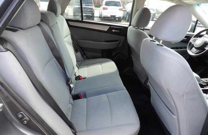 
								2018 Subaru Outback full									