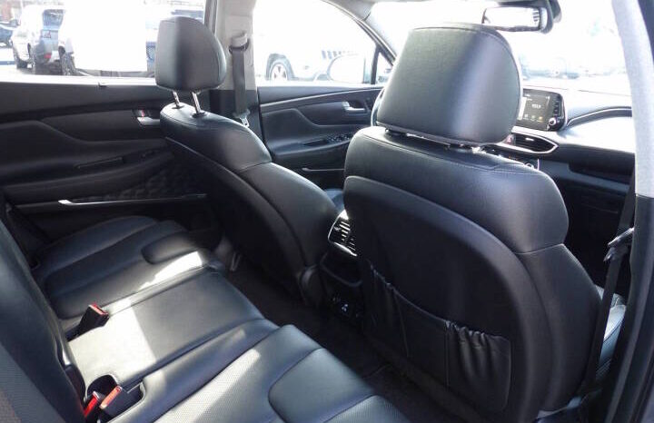 
2019 Hyundai SANTA FE Ultimate 2.4L SUV full									