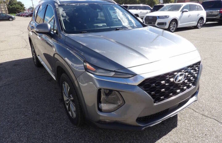 
2019 Hyundai SANTA FE Ultimate 2.4L SUV full									