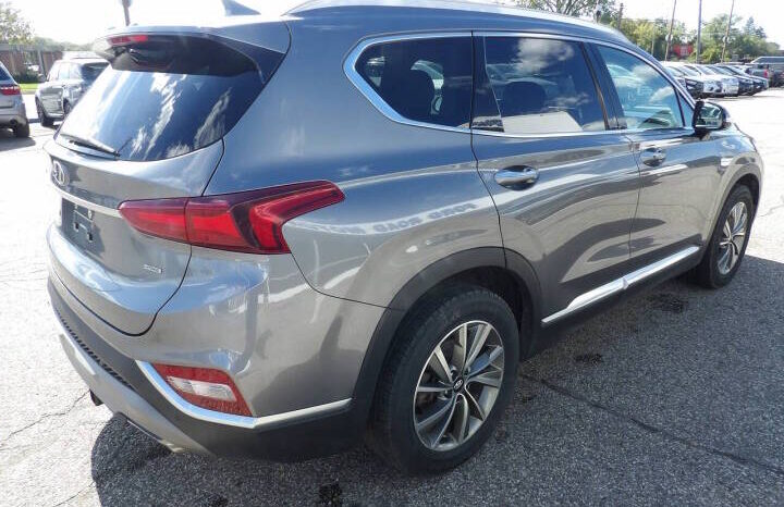 
2019 Hyundai SANTA FE Ultimate 2.4L SUV full									
