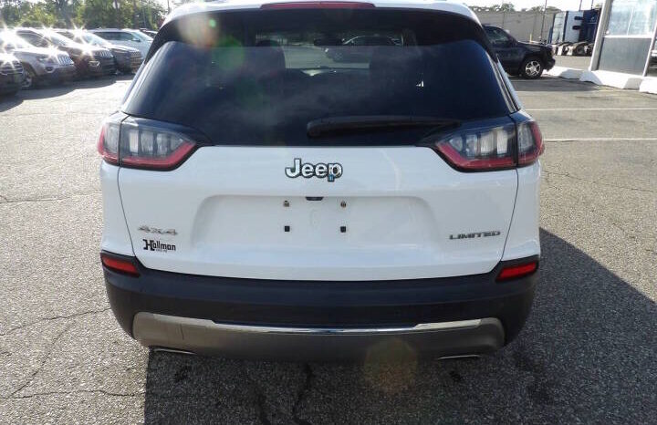 
2019 Jeep Cherokee Limited SUV full									