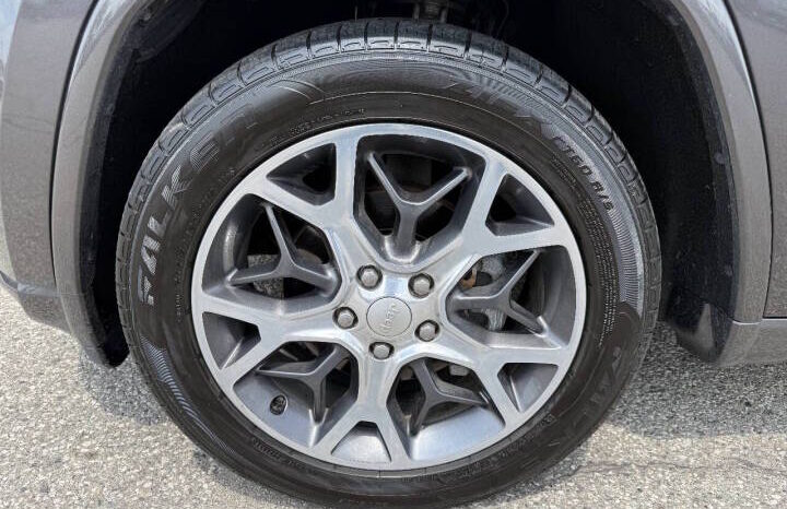 
								2019 Jeep Grand Cherokee full									