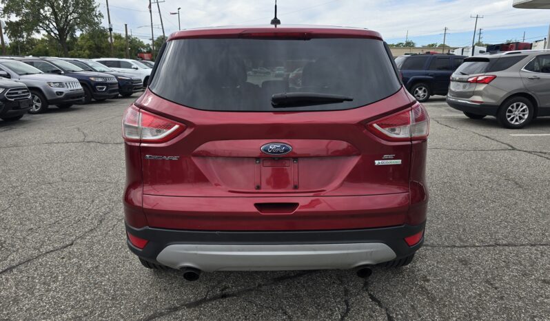 
2014 Ford Escape SE full									