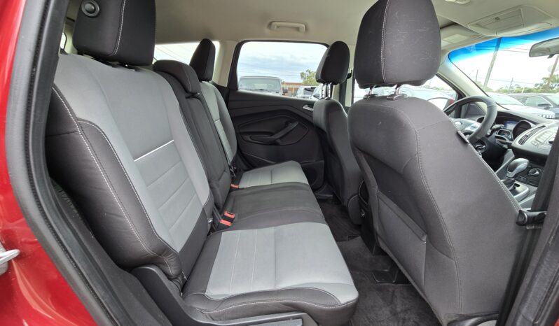 
2014 Ford Escape SE full									