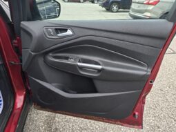 
2014 Ford Escape SE full									