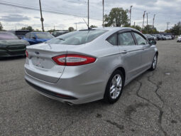 
										2014 Ford Fusion SE Sedan full									