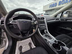
										2014 Ford Fusion SE Sedan full									