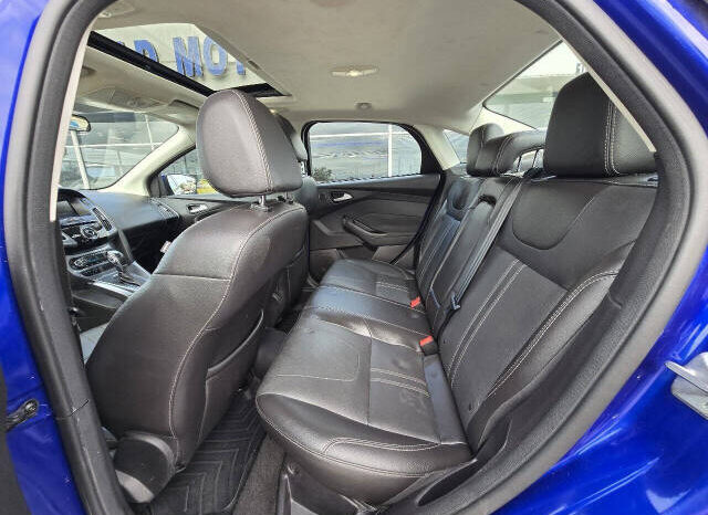 
								2014 Ford Focus Titanium Sedan full									
