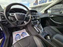 2014 Ford Focus Titanium Sedan full