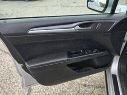 
										2014 Ford Fusion SE Sedan full									